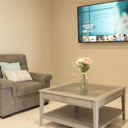 The View Apartment 2, Newry - Luxury Open Plan Apartment With City Views Dış mekan fotoğraf