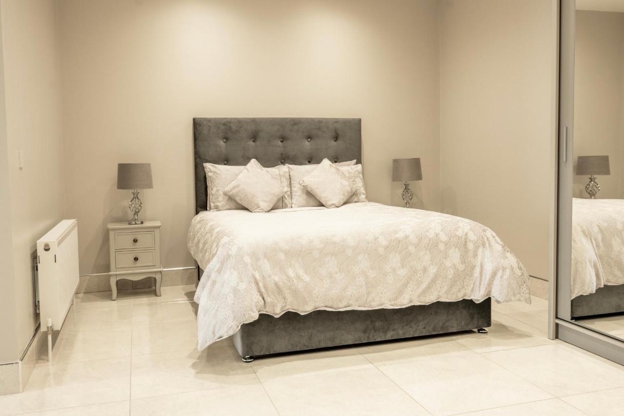 The View Apartment 2, Newry - Luxury Open Plan Apartment With City Views Dış mekan fotoğraf
