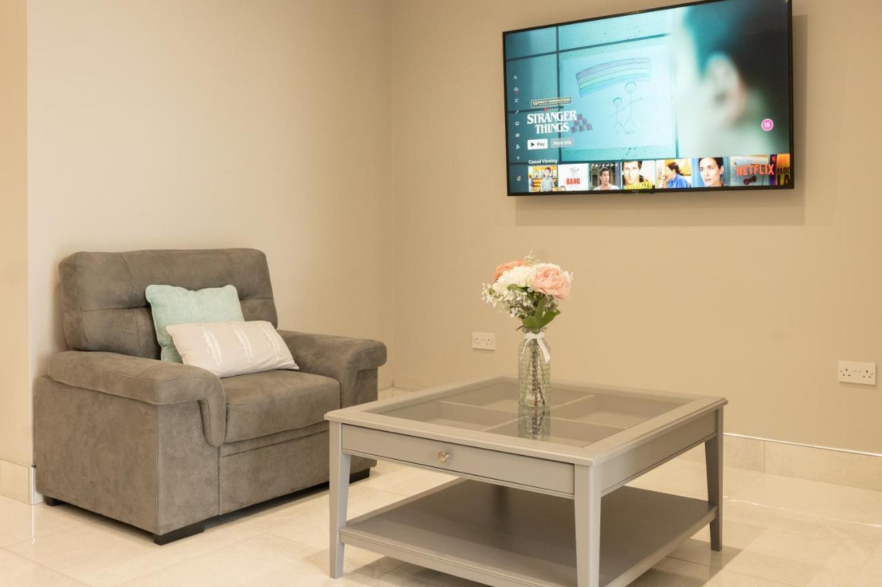 The View Apartment 2, Newry - Luxury Open Plan Apartment With City Views Dış mekan fotoğraf