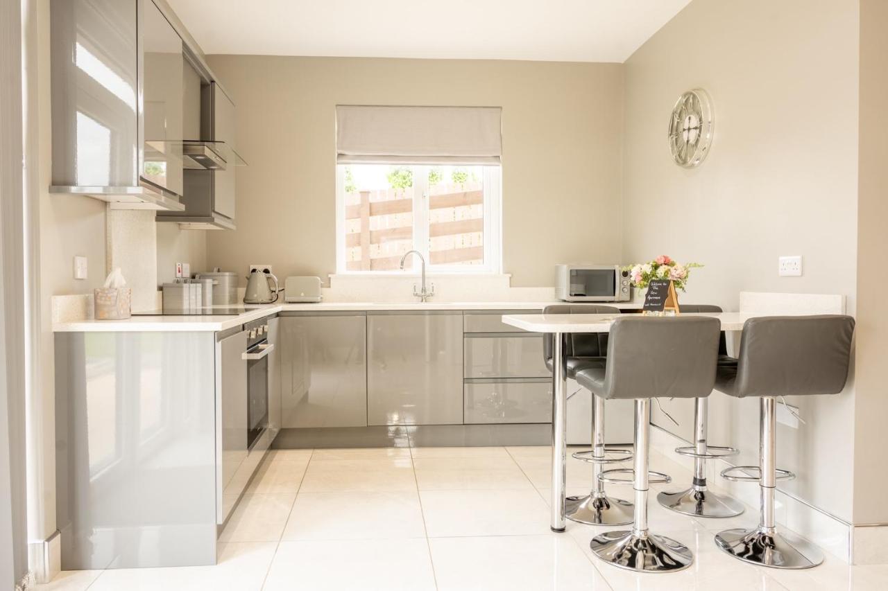 The View Apartment 2, Newry - Luxury Open Plan Apartment With City Views Dış mekan fotoğraf