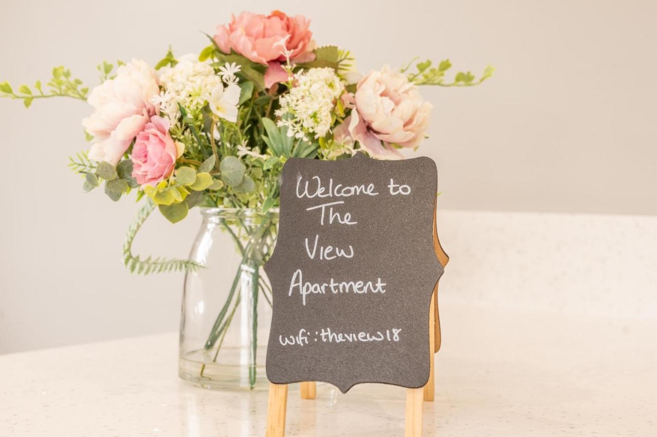 The View Apartment 2, Newry - Luxury Open Plan Apartment With City Views Dış mekan fotoğraf