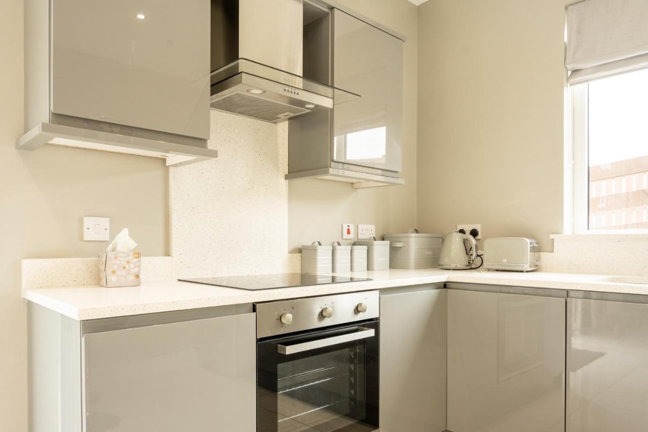 The View Apartment 2, Newry - Luxury Open Plan Apartment With City Views Dış mekan fotoğraf