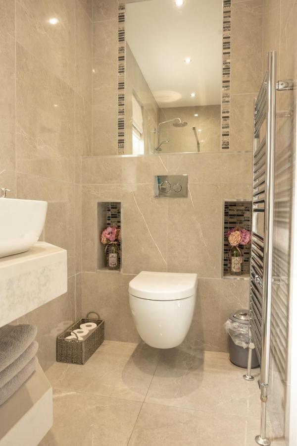 The View Apartment 2, Newry - Luxury Open Plan Apartment With City Views Dış mekan fotoğraf